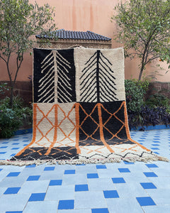 Vintage Berber Rug "Gwafa"